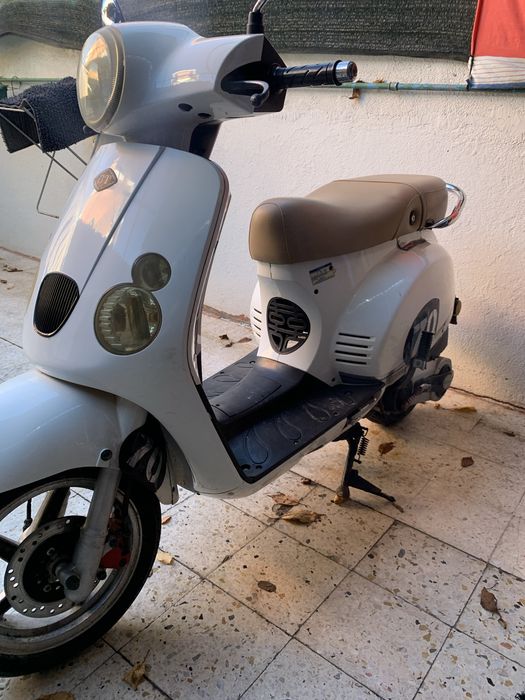 Scooter 125cc  4 tempos