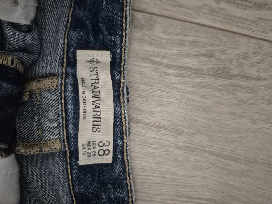 Spodenki rozmiar 38