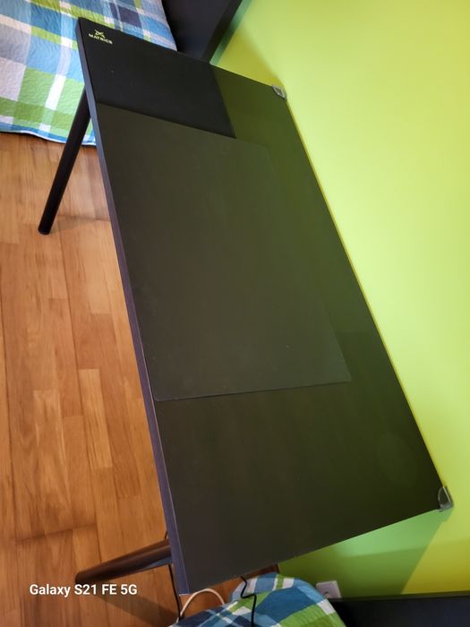 Cadeira Game e secretaria