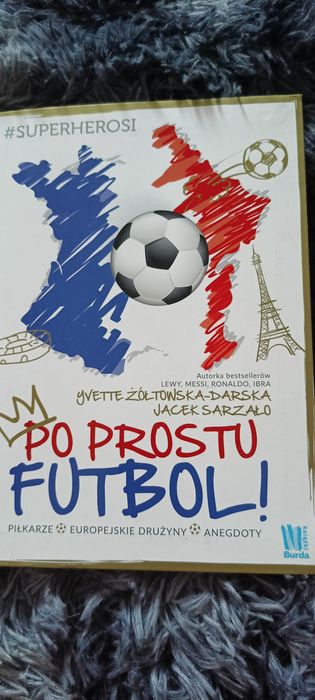 Książka po prostu fudbol super herosi
