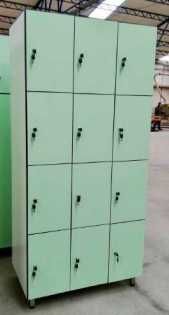 Armários Vestiário 12 cacifos fenólico 1900A*900L*500P