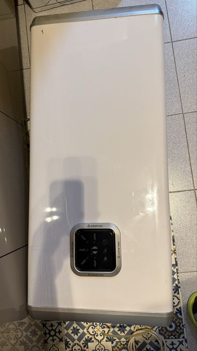 Termoacumulador Ariston VLS 65 FR