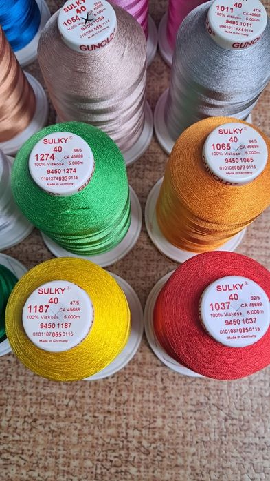 .Продаю ниткиGUNOLD  до вишивальної машинки 58 катушок  POLY, SULKY