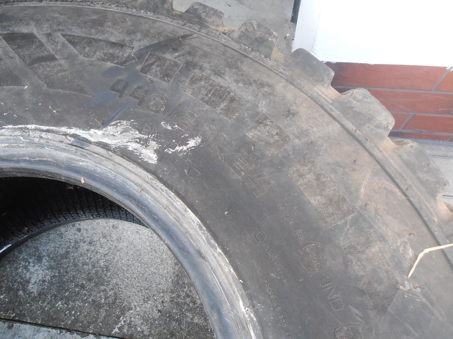 Opony 440/80 R-24