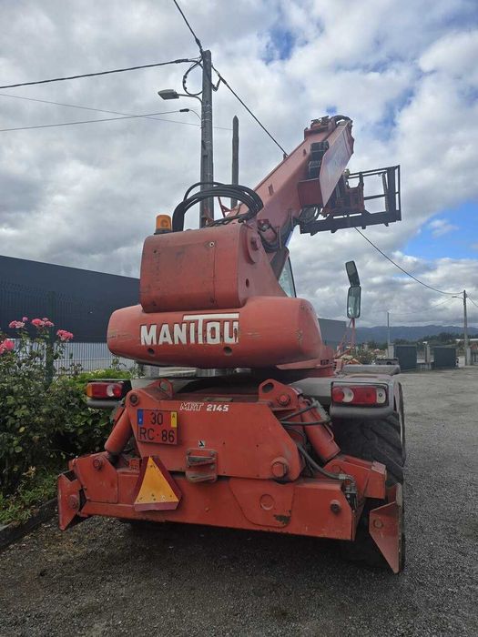 Empilhador telescópico rotativo MANITOU MRT2145