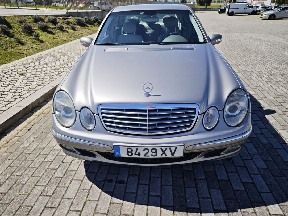 Mercedes-Benz E220 — photo 3