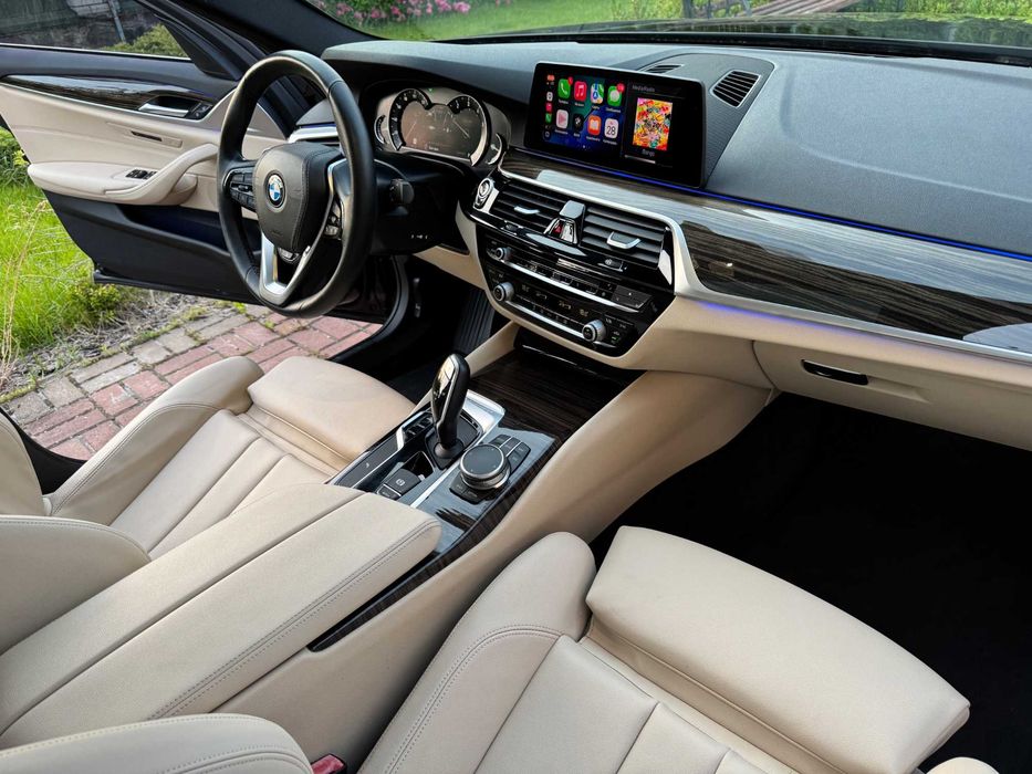 BMW 5 Series 2019 VIN WBAJA5C54KWW29974 фото оголошення 13 з 24