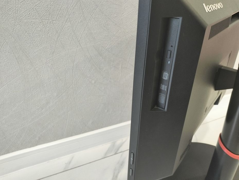 Lenovo Thinkcentre M73Z All In One