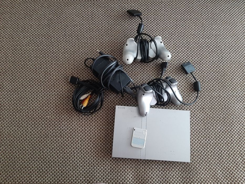 Sony playstation 2 SCPH-79001