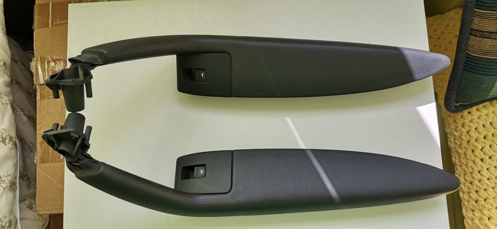 AUDI A3 8P- деталі салону: алюміній, ручки, решітки динаміків