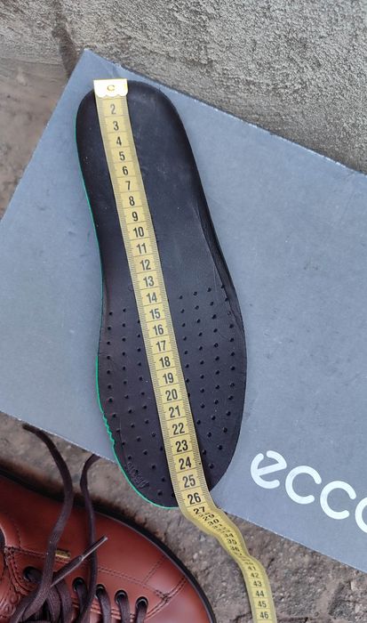 Ecco 39 нові кеди шкіряні напівчеревики туфлі кросівки взуття ессо