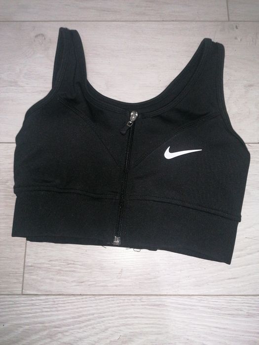 Sportowy stanik nike rozm m