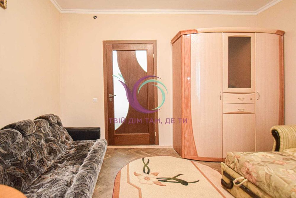 Частина затишного будинку з теплою підлогою за вул. Садова