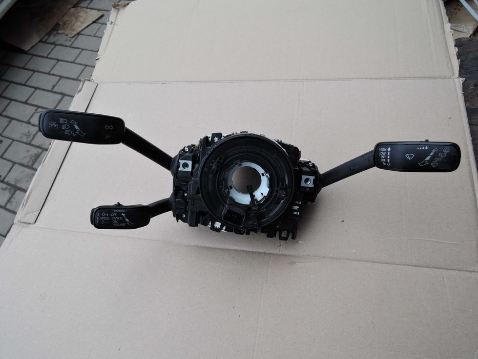 Przełącznik Zespolony SEAT LEON III 5Q0.9535.07DL  Taśma