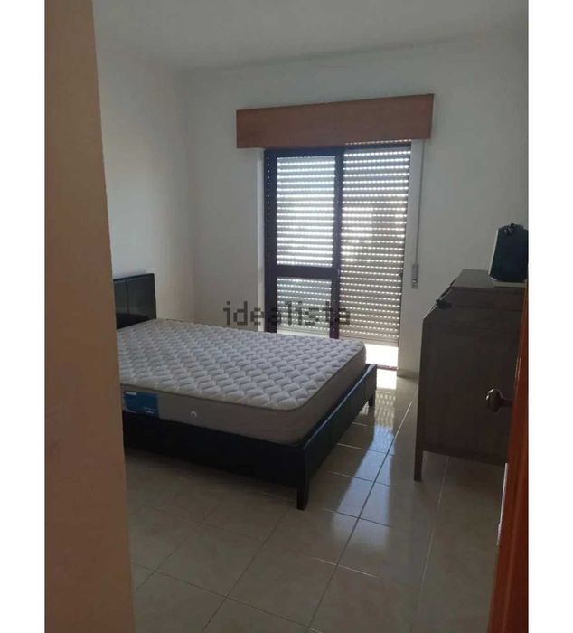 Apartamento T2 nas Gambelas para alugar longa duração