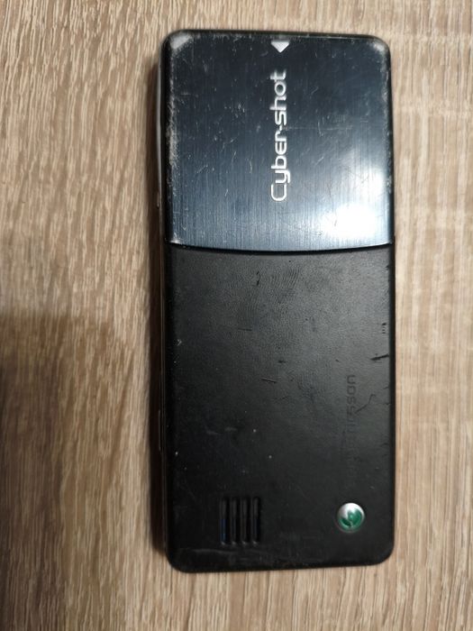 Sony Ericsson C510 stan bdb + ładowarka