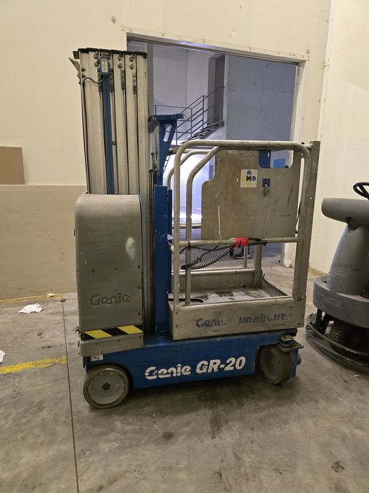 Zwyżka - Podnośnik Koszowy GENIE GR20