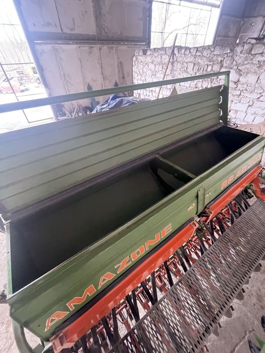 Посівний комплекс amazone AD303