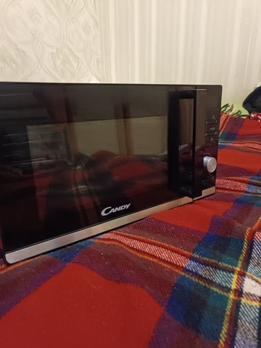 Микроволновая печь Candy