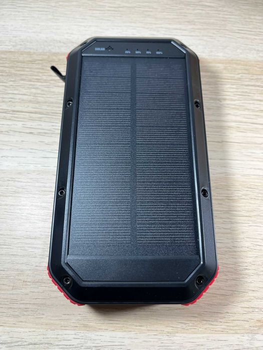 Powerbank de 30000mAh com painel solar e lanterna