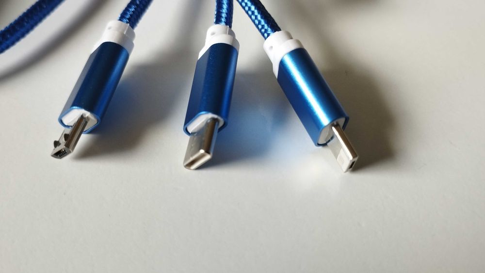 Kabel do ładowania 5 w 1 z podwójnym wejściem