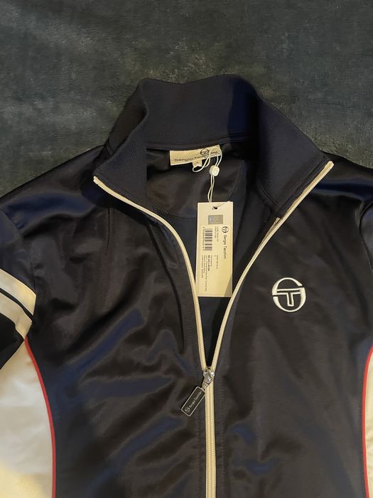 Олімпійка Sergio Tacchini
