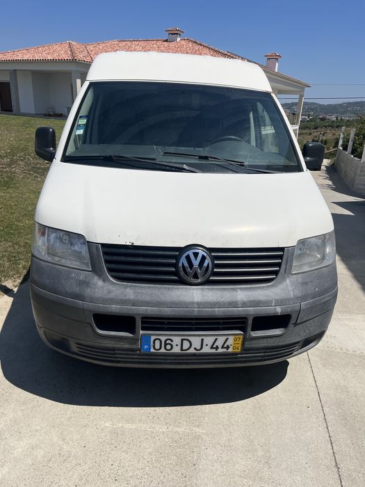 VW Transporter à Venda – Excelente Oportunidade!