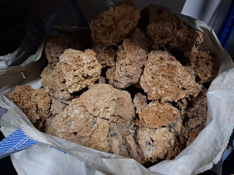 Kamień  spaghetti dekoracyjny do akwarium  ogród