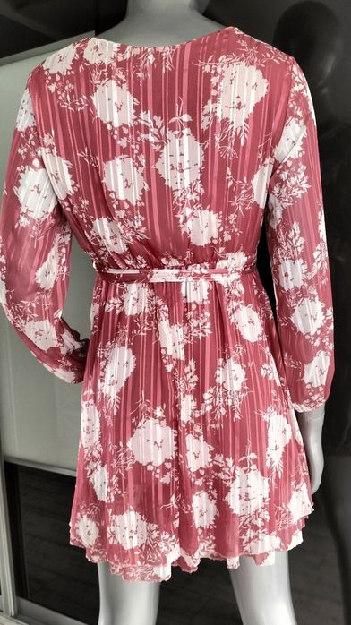 Sukienka New Collection