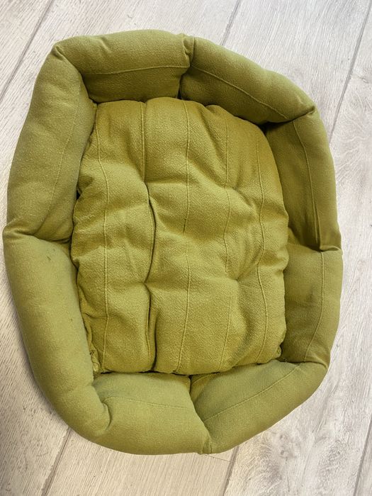 Лежанка для кота чи песика