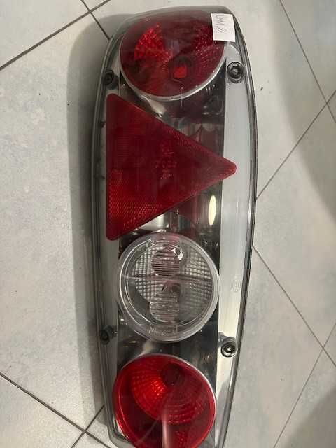 Lampa lewa CARALUNA II do przyczepy kempingowej