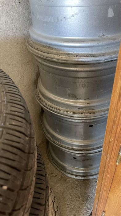 Para venda jantes 15 furacao golf em bom estado