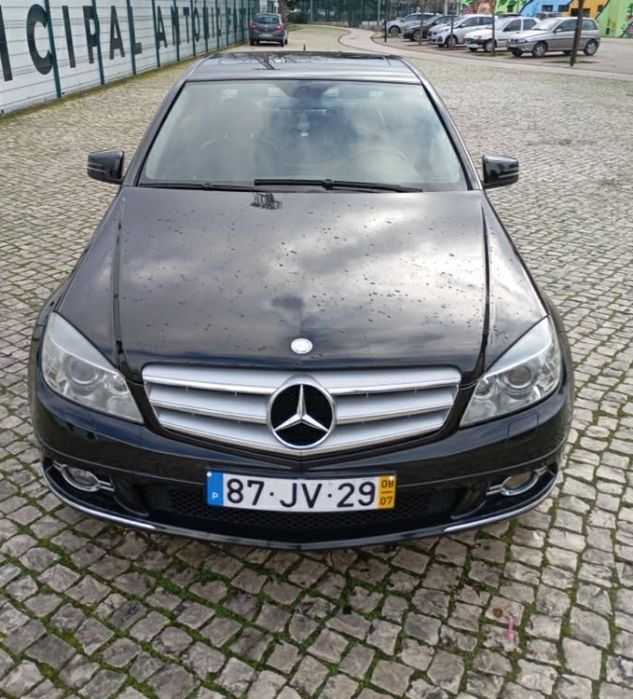 Mercedes c250 novo