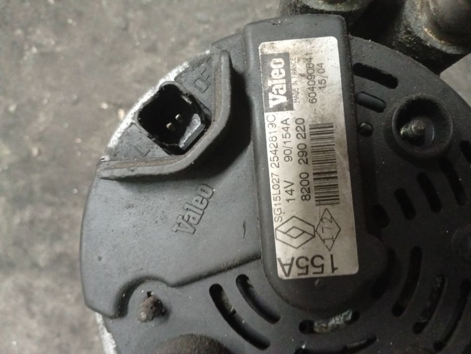 Генератор Renault  8200 290 220  (155A)