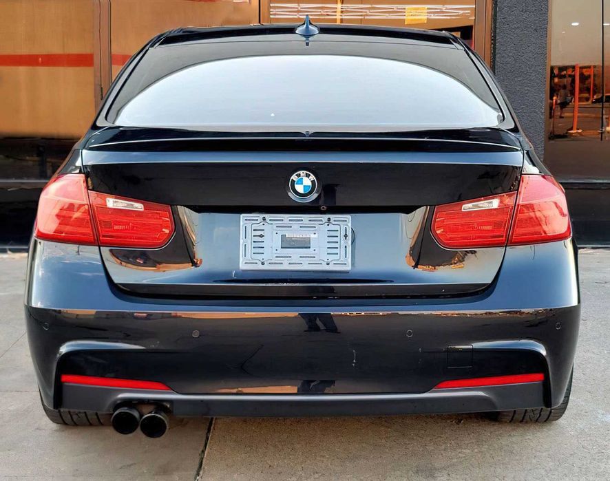 BMW 3 Series 328i      2015