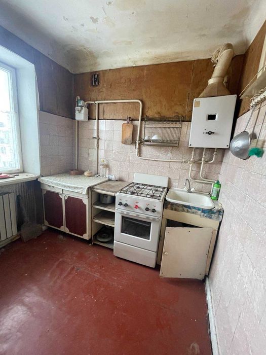 Продаж трикімнатної квартири