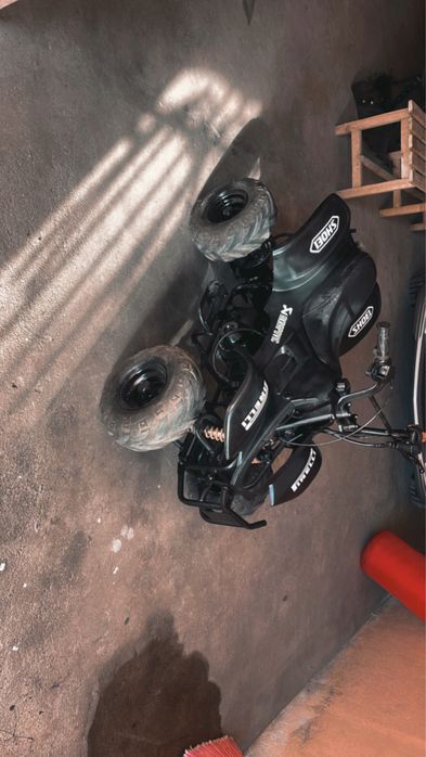 Moto 4 para criança 80cc