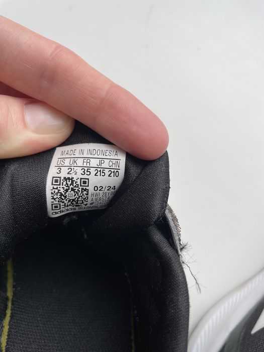 Кросівки adidas оригінал на хлопчика 35 розмір адідас