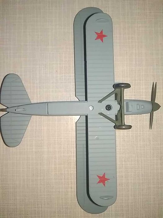 Р-5 - модель самолета и журнал (DeAgostini)