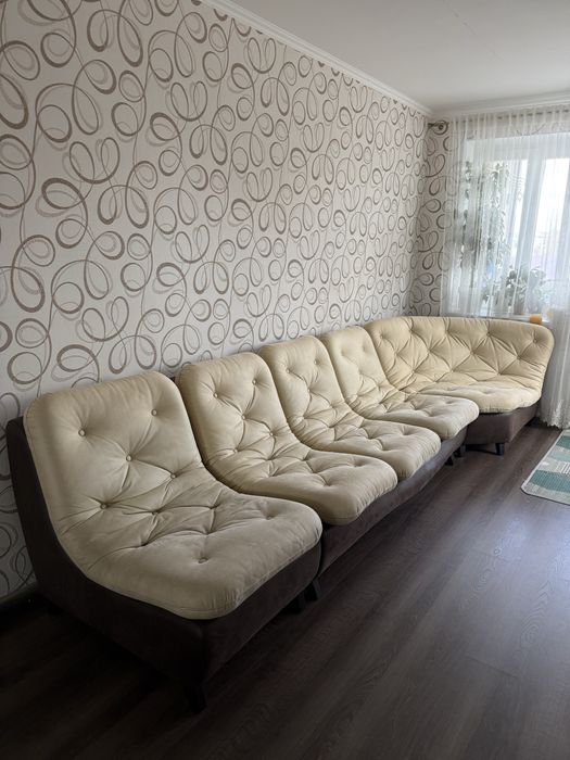 Кутовий замшевий модульний диван