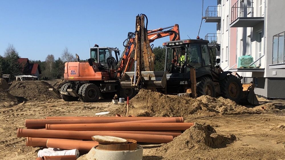 Montaż zewnętrznych instalacji wod-kan sanitarnych. Przylacza
