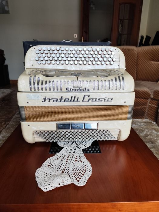 Acordeão Fratelli Crosio Stradella