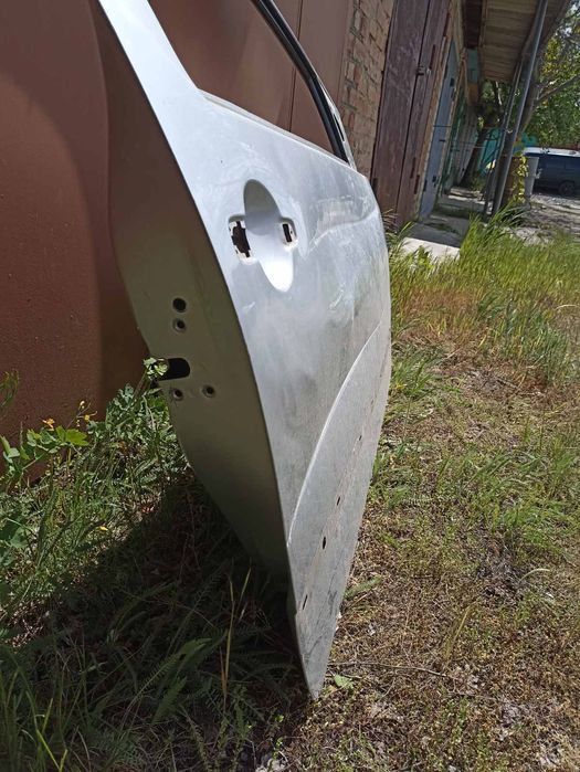 Двері на Сітроен С2