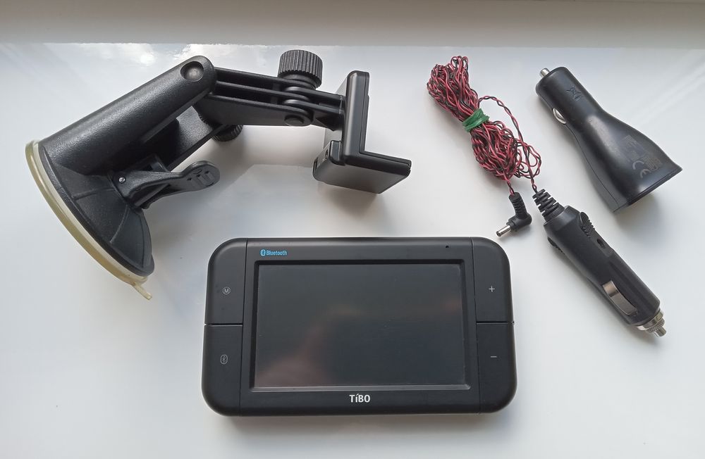 (2 в 1) GPS навигатор "TIBO", car adapter