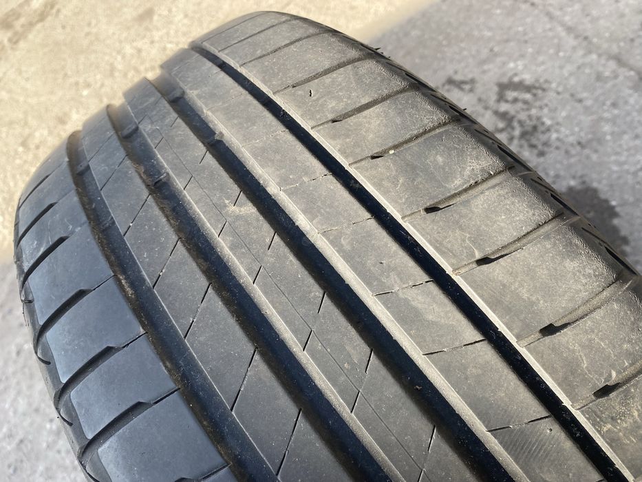 Opony letnie Bridgestone Turanza T005 225/40 R19 2szt. 2022r. 5mm
