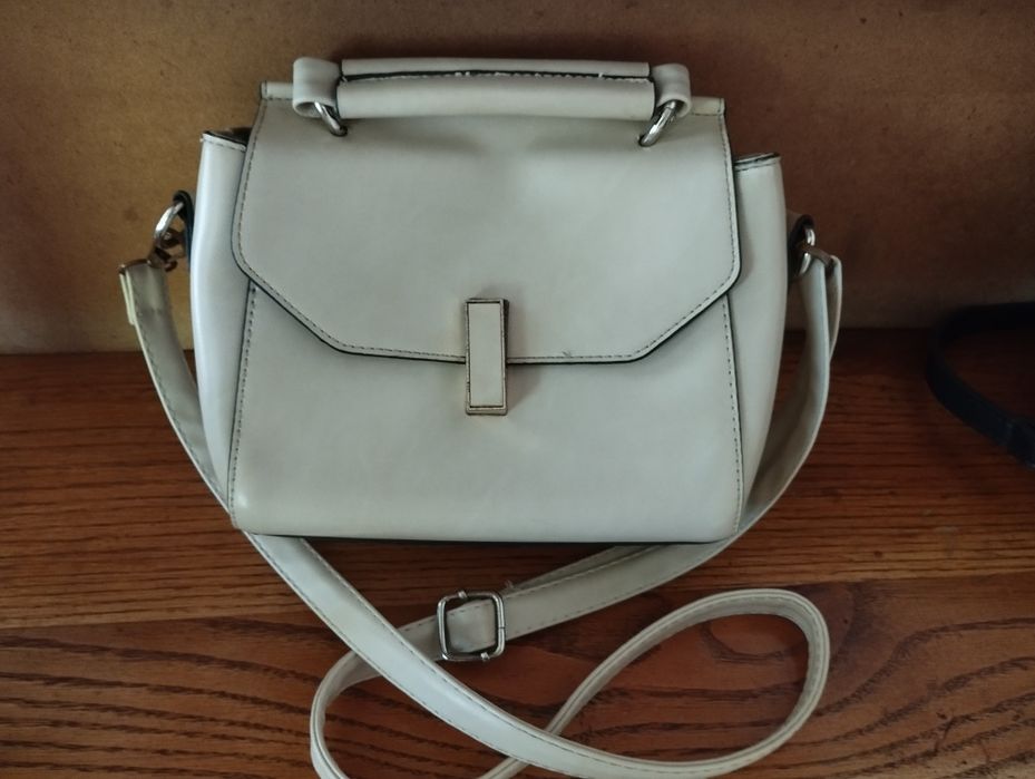 небольшая сумочка