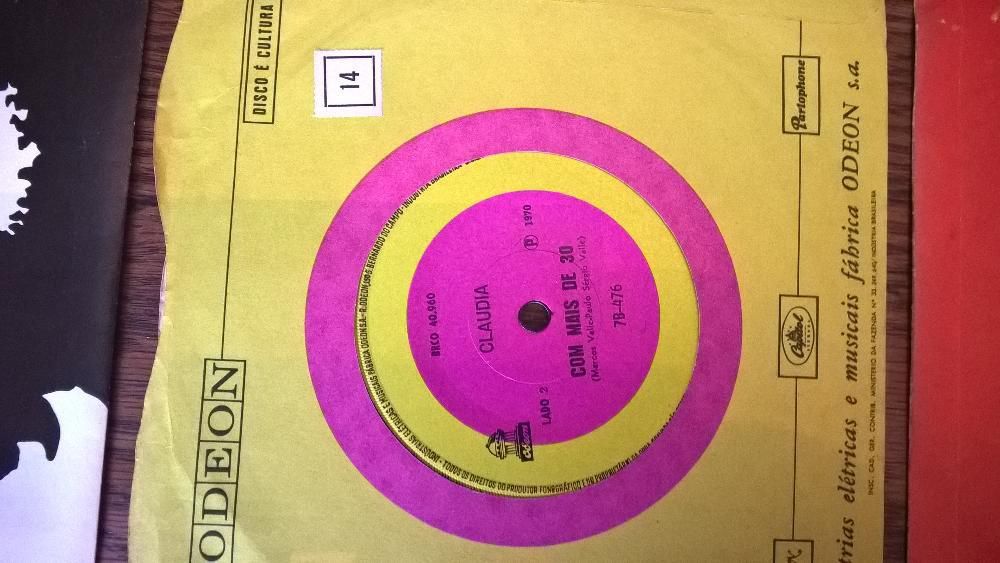 Discos de vinil (singles) antigos