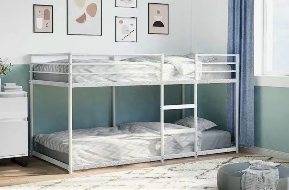 Vendo beliche em metal como novo sem colchões