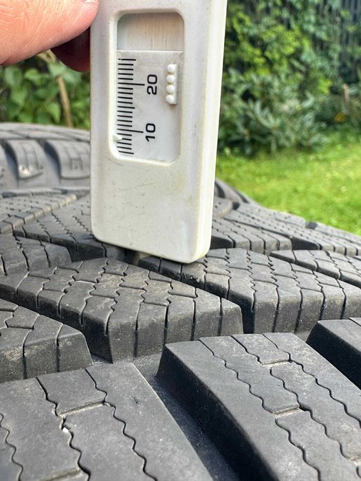 4x opony zimowe 235/55 R17 – Milever + GT Radial – komplet