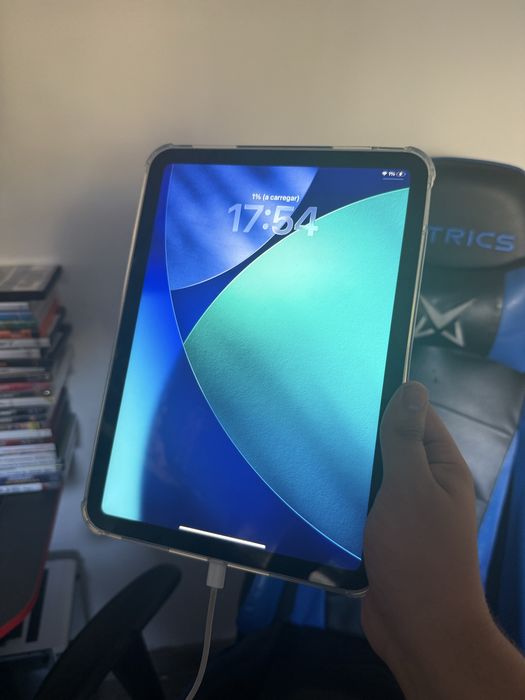 iPad 10 geração novo, com caixa e garantia 4 meses utilização